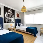 아파트 Spacious&bright2bedroom Near Beaches,sleeps 6 *